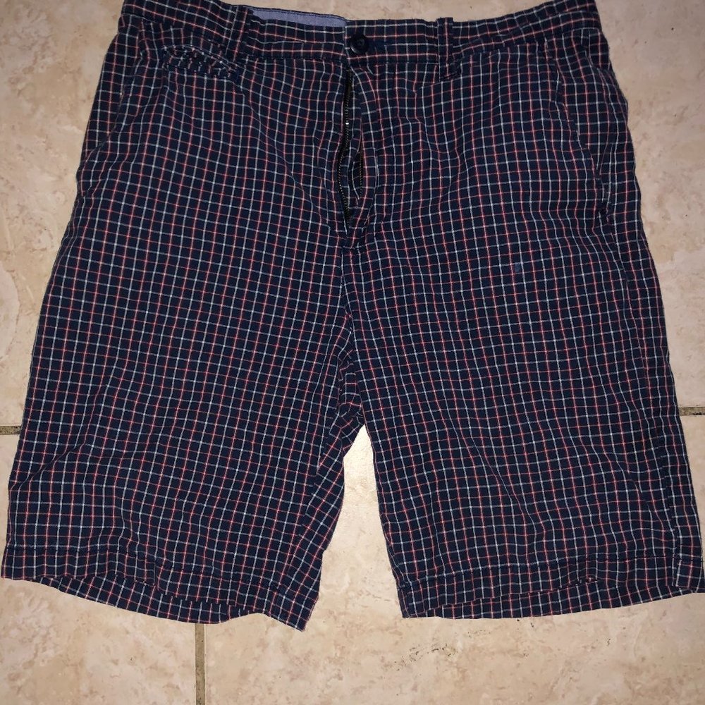 ST.JOHNS BAY SHORTS PLAIN Red/Blue Size 32 Cotton Vintage